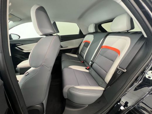 MG 4 Luxury 6 kWh | Achteruitrijcamera | Cruise control adaptief | Dodehoek detectie ActivLease financial lease