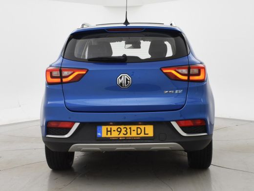 MG ZS-EV EV 45 kWh LUXURY + PANORAMA / LEDER MG ZS EV 45 kWh LUXURY + PANORAMA / LEDER / ADAPTIVE CRUISE /... ActivLease financial lease