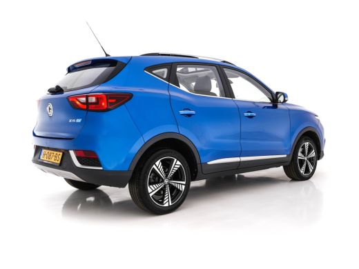 MG ZS-EV EV Luxury 45 kWh (INCL-BTW) *PANO | FULL-LEATHER | CCS-FASTLOADER | KEYLESS | NAVI-FULLMAP | ADAP... ActivLease financial lease