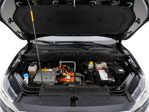 MG ZS-EV EV Luxury 45 kWh (INCL-BTW) *PANO | FULL-LEATHER | CCS-FASTLOADER | KEYLESS | NAVI-FULLMAP | ADAP... ActivLease financial lease