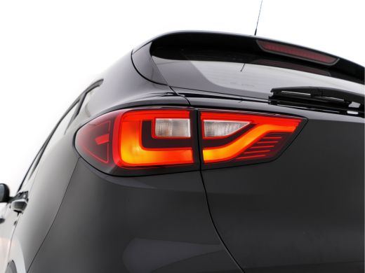MG ZS-EV EV Luxury 45 kWh (INCL-BTW) *PANO | FULL-LEATHER | CCS-FASTLOADER | KEYLESS | NAVI-FULLMAP | ADAP... ActivLease financial lease