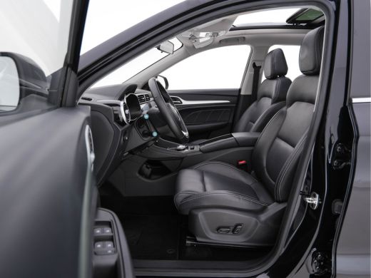 MG ZS-EV EV Luxury 45 kWh (INCL-BTW) *PANO | FULL-LEATHER | CCS-FASTLOADER | KEYLESS | NAVI-FULLMAP | ADAP... ActivLease financial lease