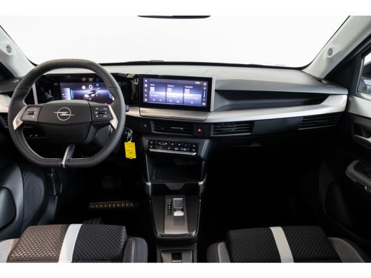 Opel Frontera GS Hybride 1.2 Turbo 145PK AT | 17" Lichtmetalen velgen in Zwart met 215/60 R17 banden | Achterui... ActivLease financial lease