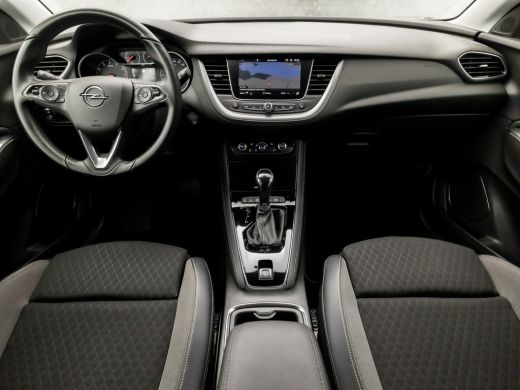 Opel Grandland X 1.2 Turbo Executive Sport Automaat (APPLE CARPLAY, GROOT NAVI, CLIMATE, LED KOPLAMPEN, LEDER, KEY... ActivLease financial lease