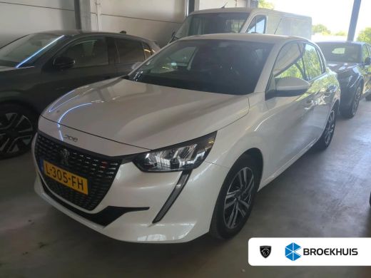 Peugeot 208 1.2 PureTech Allure Pack | Automaat | Navigatie | Camera | 3D Instrumentenpaneel | 45.000km | Peugeot 208 1.2 PureTech Allure Pack | Automaat | Navigatie | Camera | 3D Instrumentenpaneel | 45.000km |