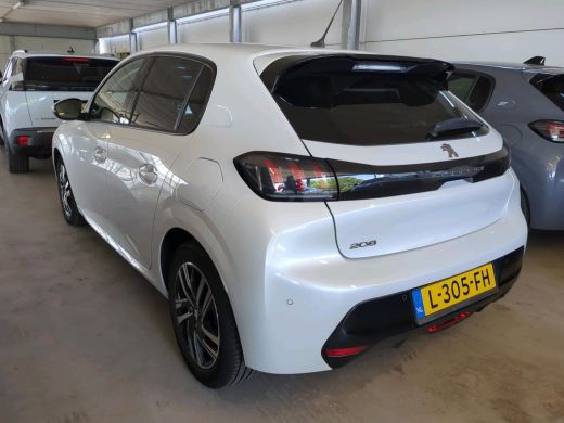 Peugeot 208 1.2 PureTech Allure Pack | Automaat | Navigatie | Camera | 3D Instrumentenpaneel | 45.000km | ActivLease financial lease