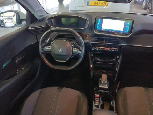 Peugeot 208 1.2 PureTech Allure Pack | Automaat | Navigatie | Camera | 3D Instrumentenpaneel | 45.000km | ActivLease financial lease