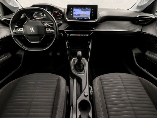 Peugeot 208 1.2 PureTech Sport (APPLE CARPLAY, NAVIGATIE, 360 CAMERA, PARKEERSENSOREN, LM VELGEN, SPORTSTOELE... ActivLease financial lease