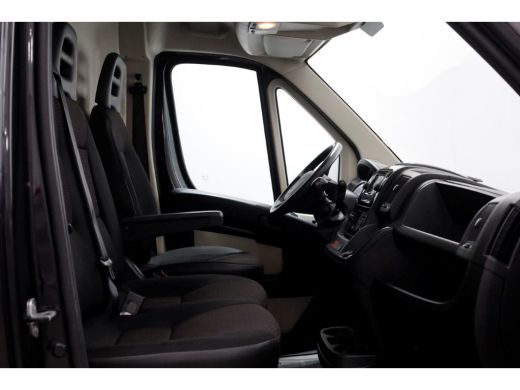 Peugeot Boxer 2.0 BlueHDI 130pk E6 L2H2 Premium Pack Airco/Camera/Navi 06-2019 ActivLease financial lease