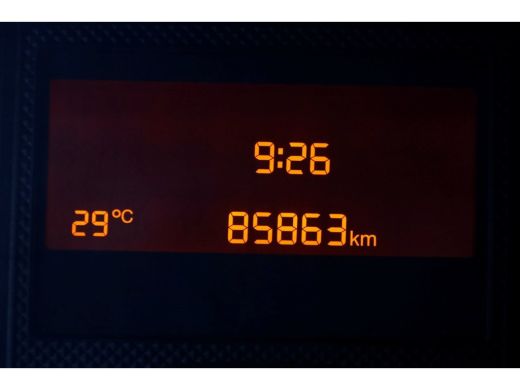 Peugeot Boxer 2.2 BlueHDi 140pk L2H2 Premium Glasresteel 260cm Hoog 11-2019 ActivLease financial lease