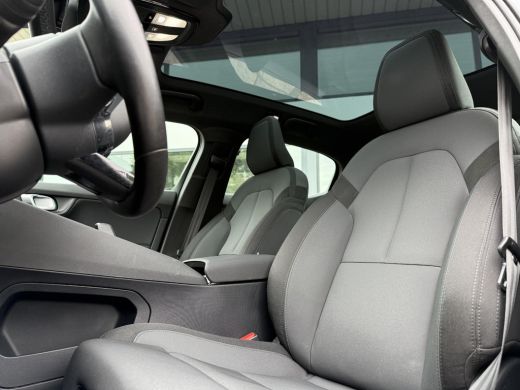 Polestar 2 Aut. Long Range Dual AWD | Panorama | 360 | Camera | Harman Kardon | Trekhaak ActivLease financial lease