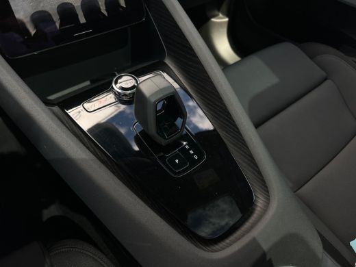 Polestar 2 Long Range Dual Motor Launch Edition 78kWh NL AUTO | TREKHAAK | 360 GRADEN CAMERA | PANO | CARPLAY ActivLease financial lease