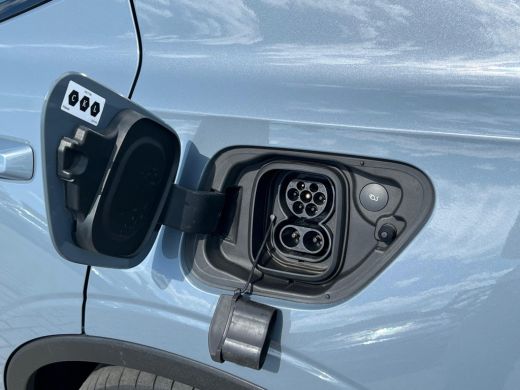 Polestar 2 Long Range Dual Motor Launch Edition 78kWh NL AUTO | TREKHAAK | 360 GRADEN CAMERA | PANO | CARPLAY ActivLease financial lease
