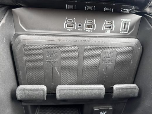 RAM 1500 Nieuwe auto | Geheel rijklaar | Incl. Fabrieksgarantie ActivLease financial lease