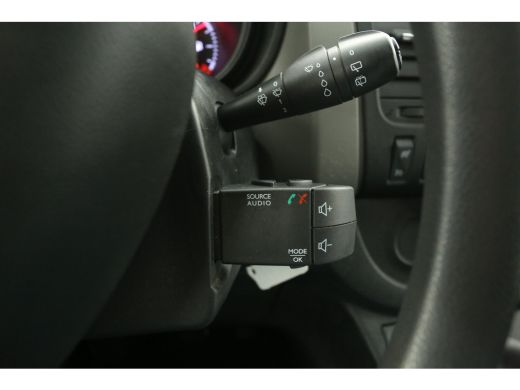 Renault Trafic 1.6 dCi T29 L1H1 Airco Cruise Navigatie Parkeersensoren Elektrpakket Schuifdeur ActivLease financial lease