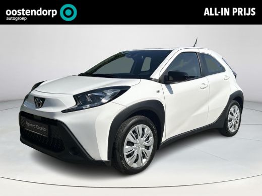 Toyota Aygo 1.0 VVT-i MT Play Toyota Aygo 1.0 VVT-i MT Play