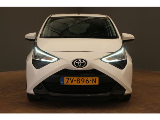 Toyota Aygo 1.0 X-Play Limited Camera | Airco | Bluetooth | Elek. Ramen | 5-deurs | Centrale Vergrendeling | ... ActivLease financial lease
