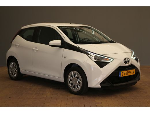 Toyota Aygo 1.0 X-Play Limited Camera | Airco | Bluetooth | Elek. Ramen | 5-deurs | Centrale Vergrendeling | ... ActivLease financial lease