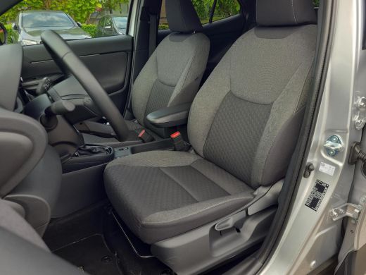 Toyota Yaris Cross 1.5 Hybrid 115 First Edition | Apple CarPlay | Parkeersensoren | Rijklaarprijs incl. garantie | ActivLease financial lease