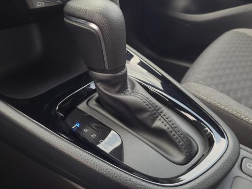Toyota Yaris Cross 1.5 Hybrid 115 First Edition | Apple CarPlay | Navigatie | Stoel / Stuur verwarming | Rijklaarpri... ActivLease financial lease