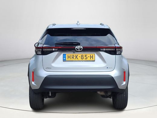 Toyota Yaris Cross 1.5 Hybrid 115 First Edition | Apple CarPlay | Navigatie | Stoel / Stuur verwarming | Rijklaarpri... ActivLease financial lease