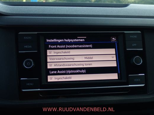 Volkswagen T-Cross 1.0 TSI CARPLAY/AIRCO/PDC-V+A/STOELVERWARMING ActivLease financial lease