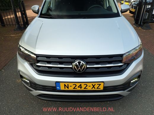 Volkswagen T-Cross 1.0 TSI CARPLAY/AIRCO/PDC-V+A/STOELVERWARMING ActivLease financial lease