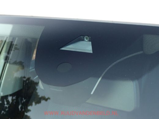 Volkswagen T-Cross 1.0 TSI CARPLAY/AIRCO/PDC-V+A/STOELVERWARMING ActivLease financial lease