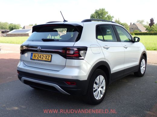 Volkswagen T-Cross 1.0 TSI CARPLAY/AIRCO/PDC-V+A/STOELVERWARMING ActivLease financial lease