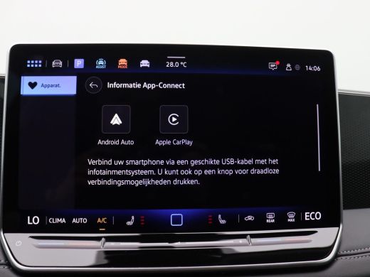 Volkswagen Tiguan 1.5 eHybrid Life Edition 204PK DSG Navi via Apple Carplay/Android Auto, Achteruitrijcamera, Side ... ActivLease financial lease