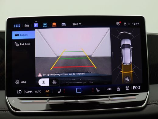 Volkswagen Tiguan 1.5 eHybrid Life Edition 204PK DSG Navi via Apple Carplay/Android Auto, Achteruitrijcamera, Side ... ActivLease financial lease