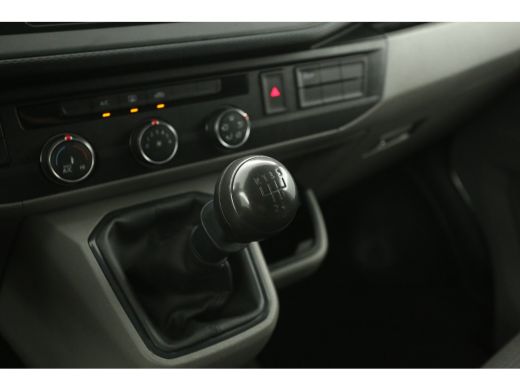 Volkswagen Transporter 2.0 TDI L2H1 | Dubbele Cabine | 5 Persoons | Airco Carplay Cruise PDC Elektrpakket ActivLease financial lease