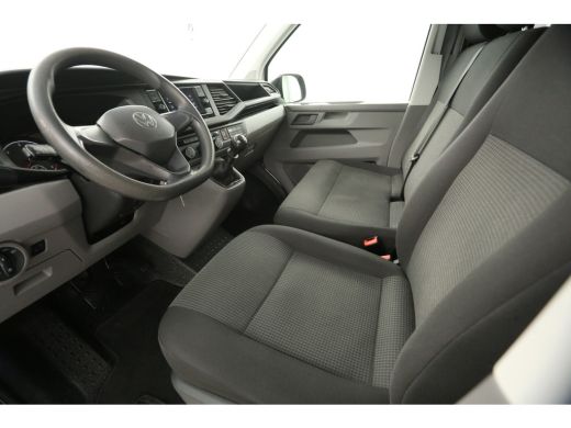 Volkswagen Transporter 2.0 TDI L2H1 | Dubbele Cabine | 5 Persoons | Airco Carplay Cruise PDC Elektrpakket ActivLease financial lease