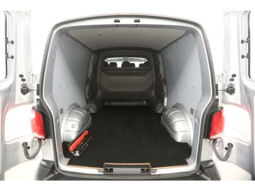 Volkswagen Transporter 2.0 TDI L2H1 | Dubbele Cabine | 5 Persoons | Airco Carplay Cruise PDC Elektrpakket ActivLease financial lease
