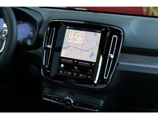 Volvo  EX40 185 kW Single Motor Extended Range RWD Ultra Black Edition | Panoramadak | Harman/Kardon | 360 Ca... ActivLease financial lease