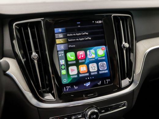 Volvo  S60 2.0 Recharge T6 AWD Inscription 391Pk Automaat (APPLE CARPLAY, GROOT NAVI, STUUR/STOELVERWARMING,... ActivLease financial lease