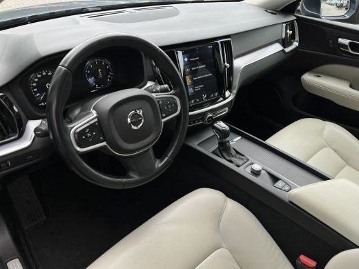Volvo  V60 2.0 T5 Momentum ActivLease financial lease