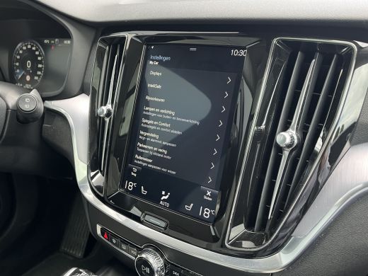 Volvo  V60 2.0 T5 Momentum ActivLease financial lease