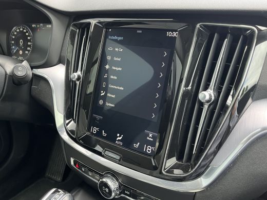 Volvo  V60 2.0 T5 Momentum ActivLease financial lease