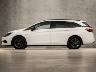Opel Astra Sports Tourer 1.2 Design & Tech (APPLE CARPLAY, NAVIGATIE, CAMERA, LEDER, GETINT GLAS, SPORTSTOEL...