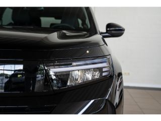 Opel Frontera GS Hybride 1.2 Turbo 145PK AT | 17" Lichtmetalen velgen in Zwart met 215/60 R17 banden | Achterui...