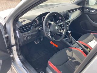 Skoda Kamiq 1.0 TSI Monte Carlo 110pk DSG/AUTO | Cruise control | Sportstoelen | Navigatie via app connect | ...