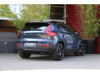 Volvo  EX40 185 kW Single Motor Extended Range RWD Ultra Black Edition | Panoramadak | Harman/Kardon | 360 Ca...