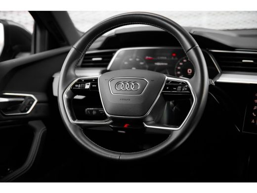 Audi e-tron 50 quattro 313pk Launch edition Black | Panoramadak | 20" | Parkeerhulp v+a | Optiekpakket zwart ... ActivLease financial lease