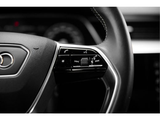 Audi e-tron S 503pk quattro 95 kWh | Panoramadak | Supersportstoelen | B&O ActivLease financial lease