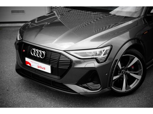 Audi e-tron S 503pk quattro 95 kWh | Panoramadak | Supersportstoelen | B&O ActivLease financial lease