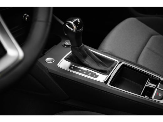 Audi Q2 35 TFSI S-Line | Stoelverw. voor | Elek. Klep | Cruise Control Adaptief | Comfort sleutel | ActivLease financial lease