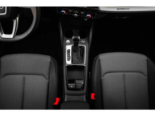 Audi Q2 35 TFSI S-Line | Stoelverw. voor | Elek. Klep | Cruise Control Adaptief | Comfort sleutel | ActivLease financial lease