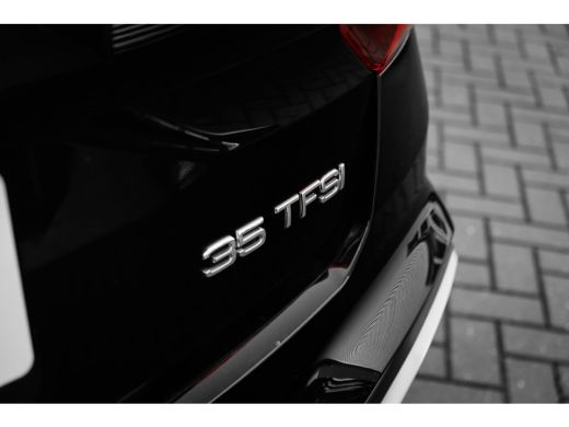 Audi Q2 35 TFSI S-Line | Stoelverw. voor | Elek. Klep | Cruise Control Adaptief | Comfort sleutel | ActivLease financial lease