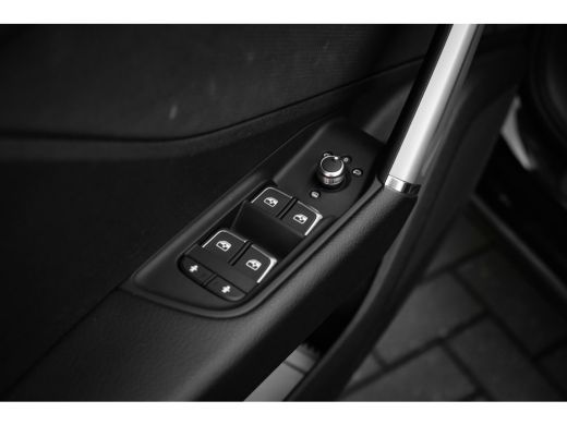 Audi Q2 35 TFSI S-Line | Stoelverw. voor | Elek. Klep | Cruise Control Adaptief | Comfort sleutel | ActivLease financial lease